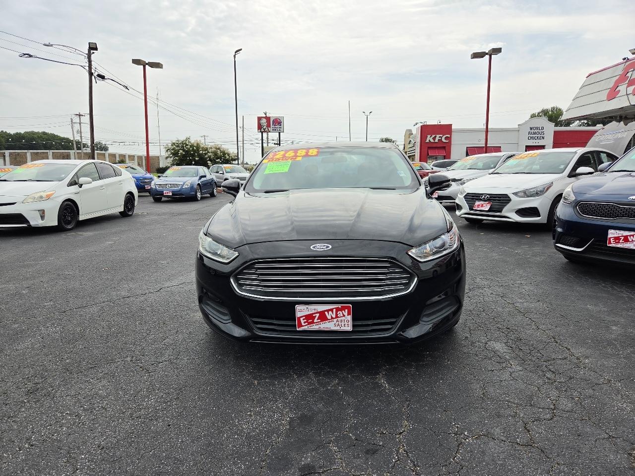 Ford Fusion SE 2015