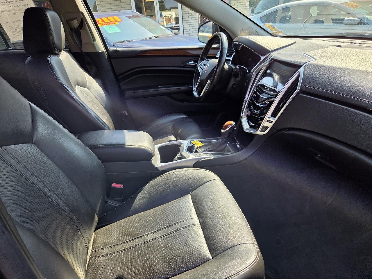 Cadillac SRX Luxury Collection AWD 2015