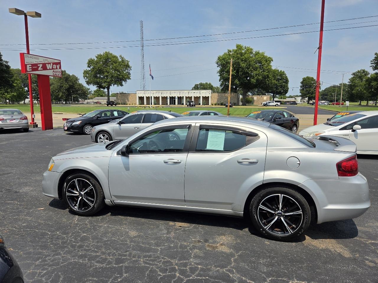 Dodge Avenger Base 2012