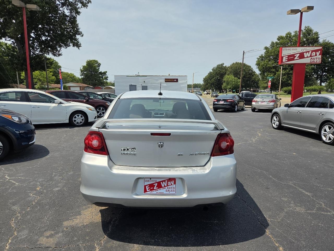 Dodge Avenger Base 2012