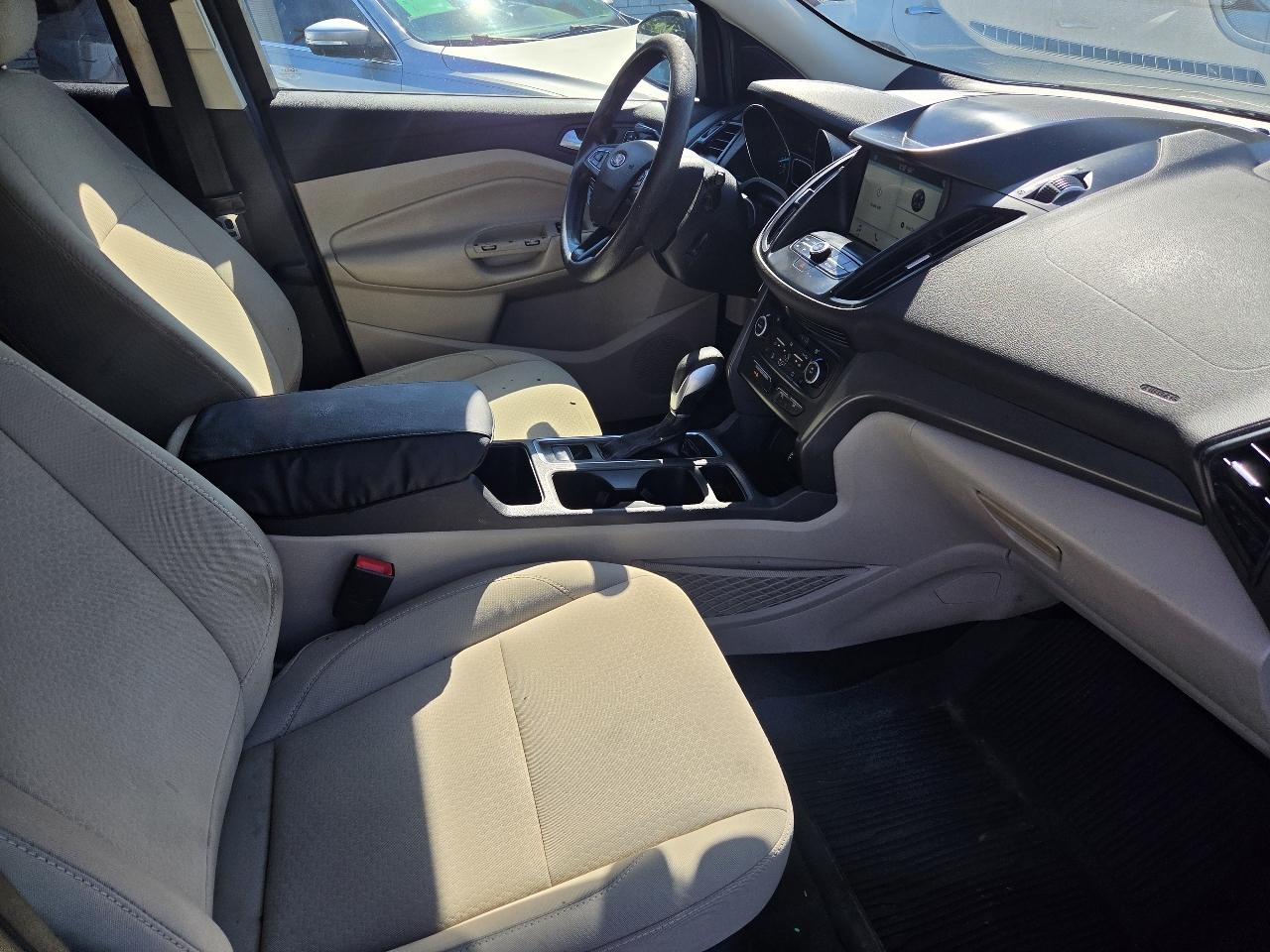 Ford Escape SE FWD 2019