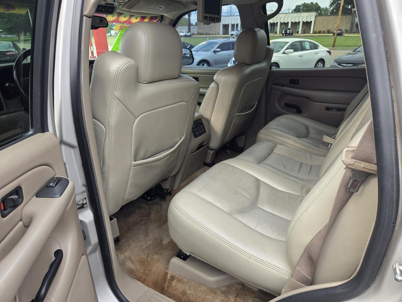Chevrolet Tahoe 4WD 2005