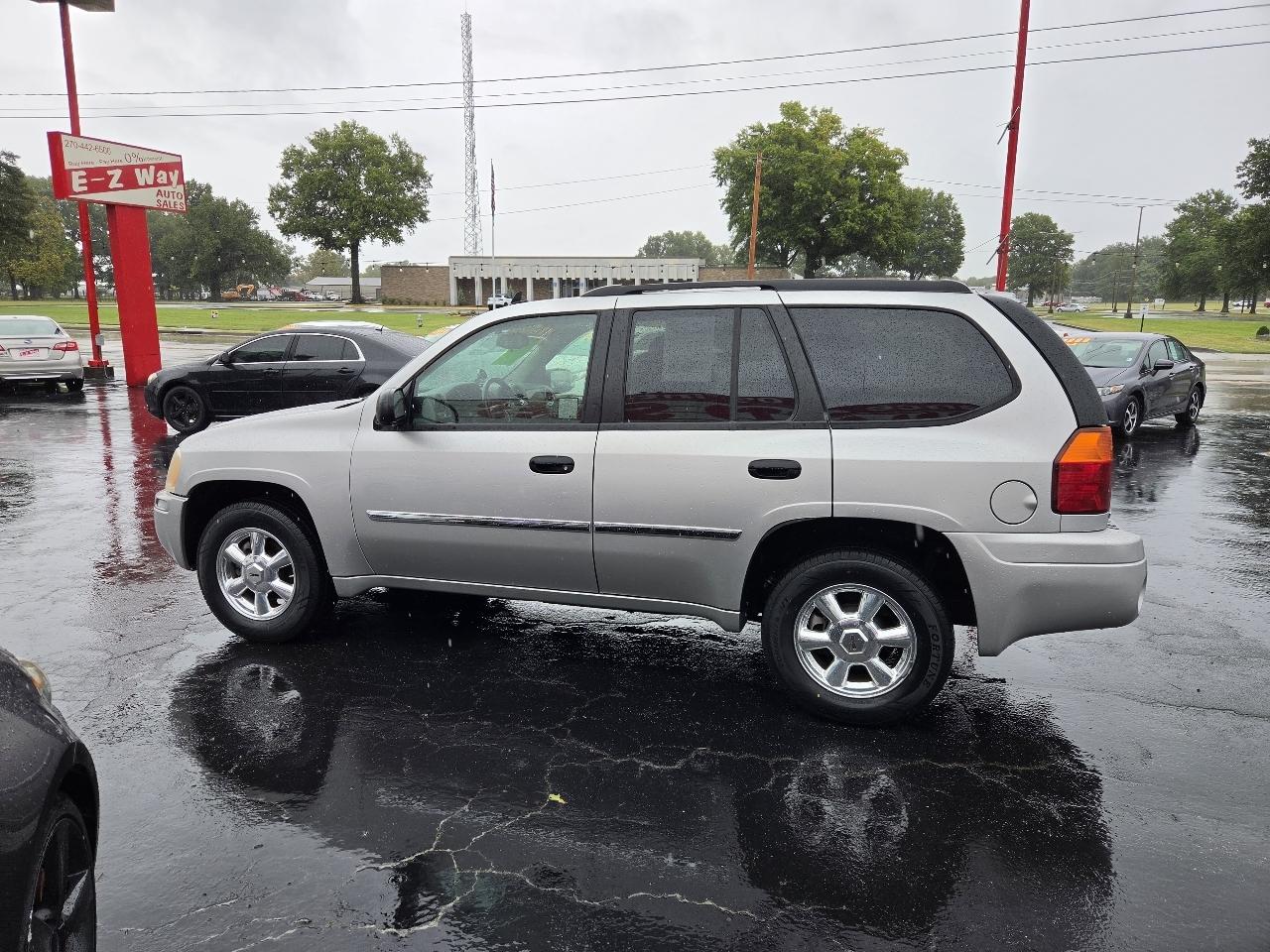 GMC Envoy SLE-1 2WD 2007
