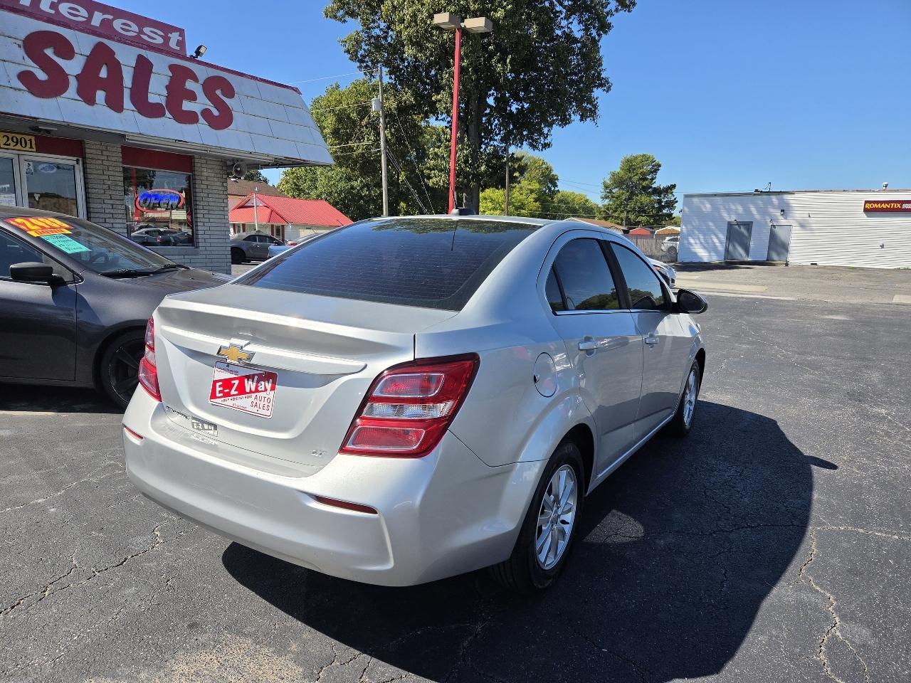 Chevrolet Sonic LT Auto Sedan 2017