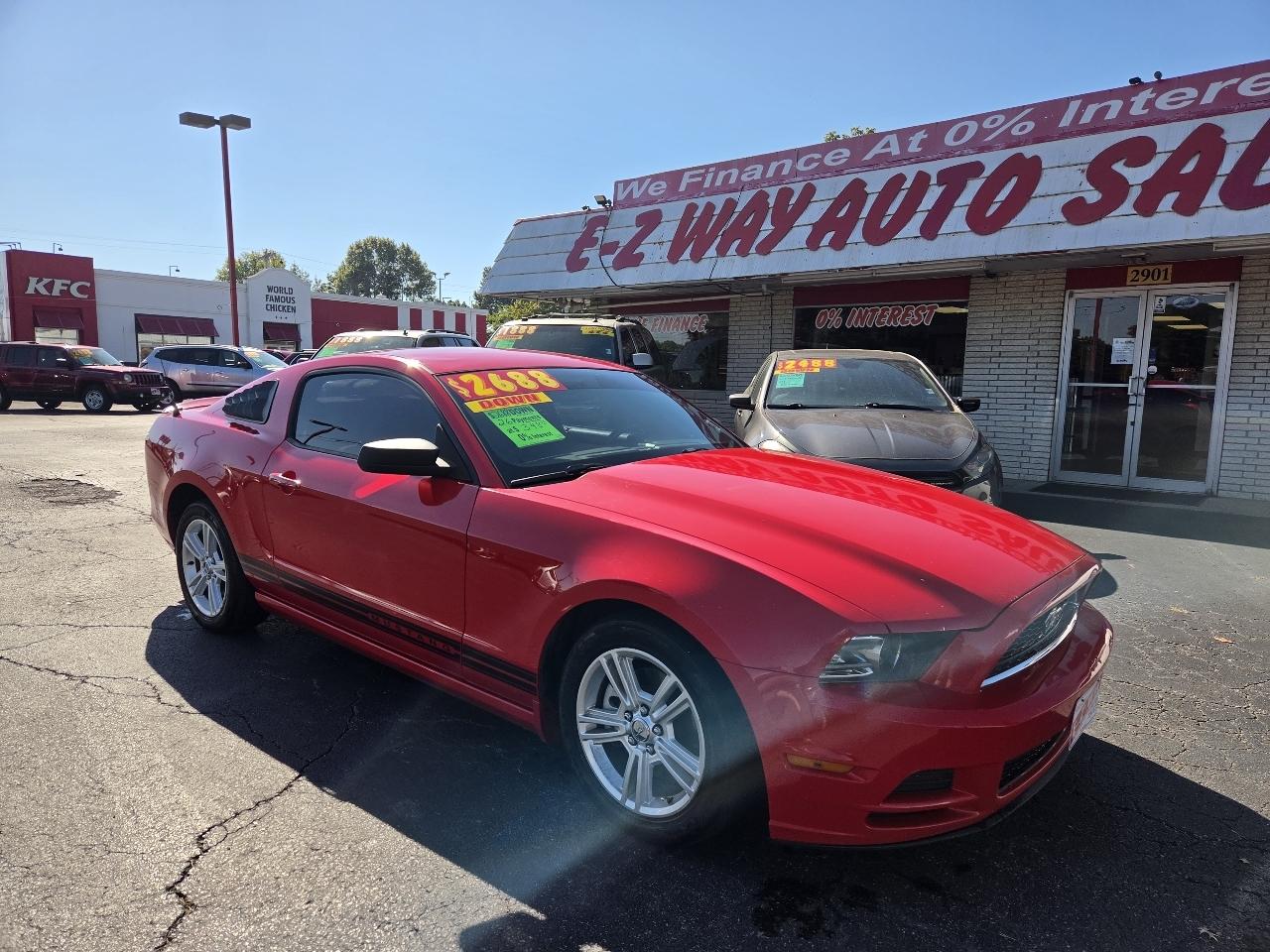 Ford Mustang V6 Coupe 2013