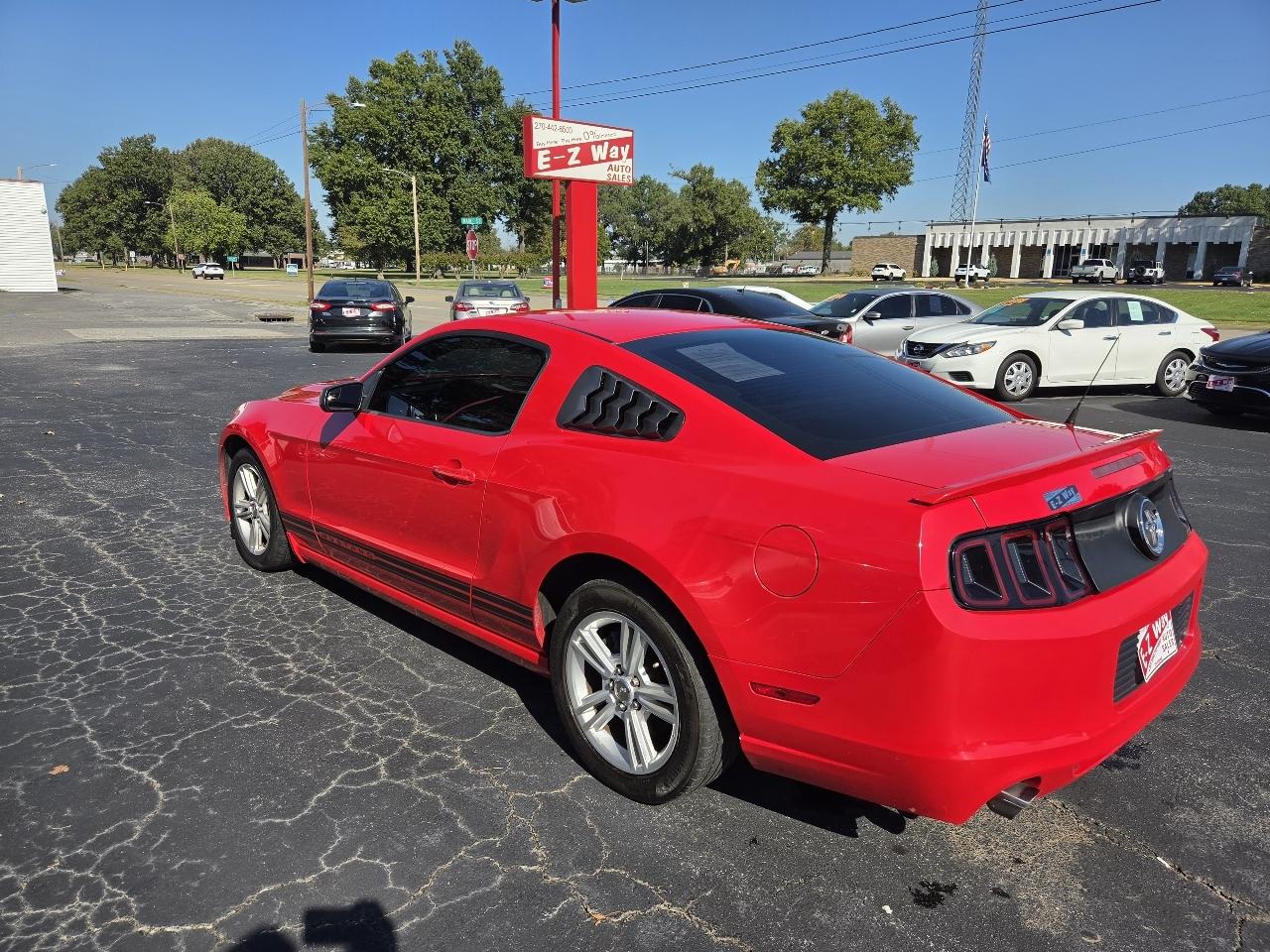 Ford Mustang V6 Coupe 2013