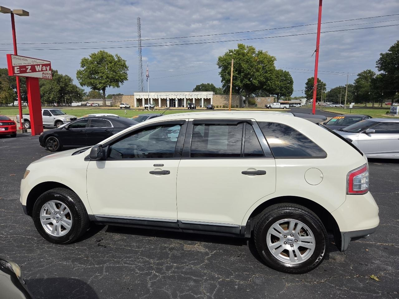 Ford Edge SE FWD 2010