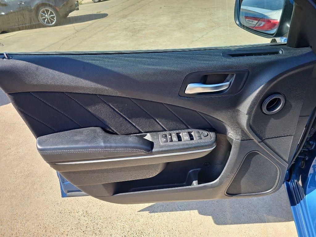 Dodge Charger SXT RWD 2022