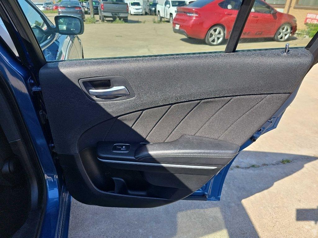 Dodge Charger SXT RWD 2022