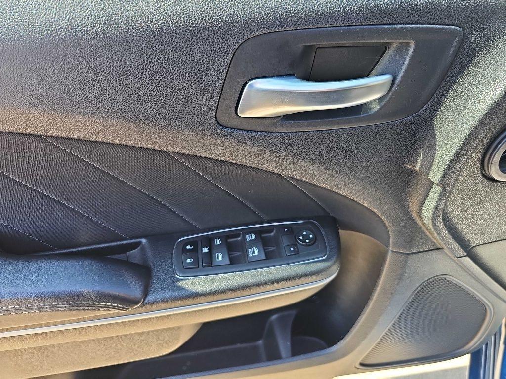 Dodge Charger SXT RWD 2022