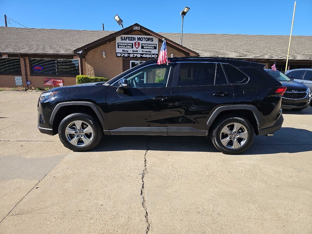 Toyota RAV4 XLE AWD (Natl) 2024
