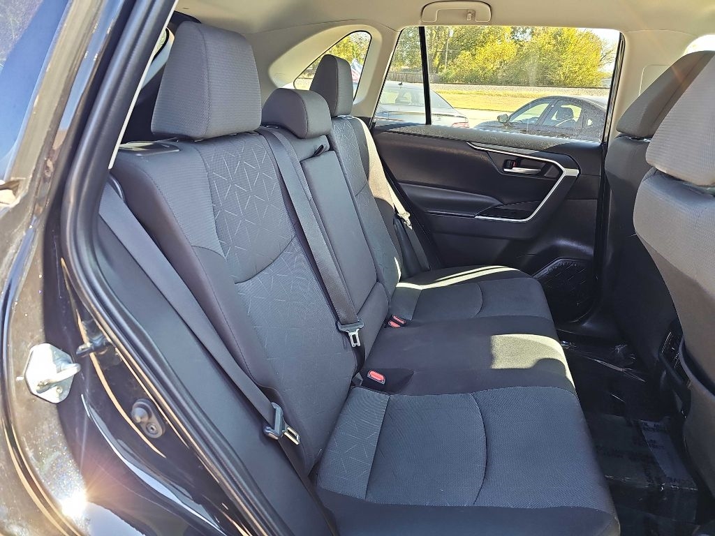 Toyota RAV4 XLE AWD (Natl) 2024