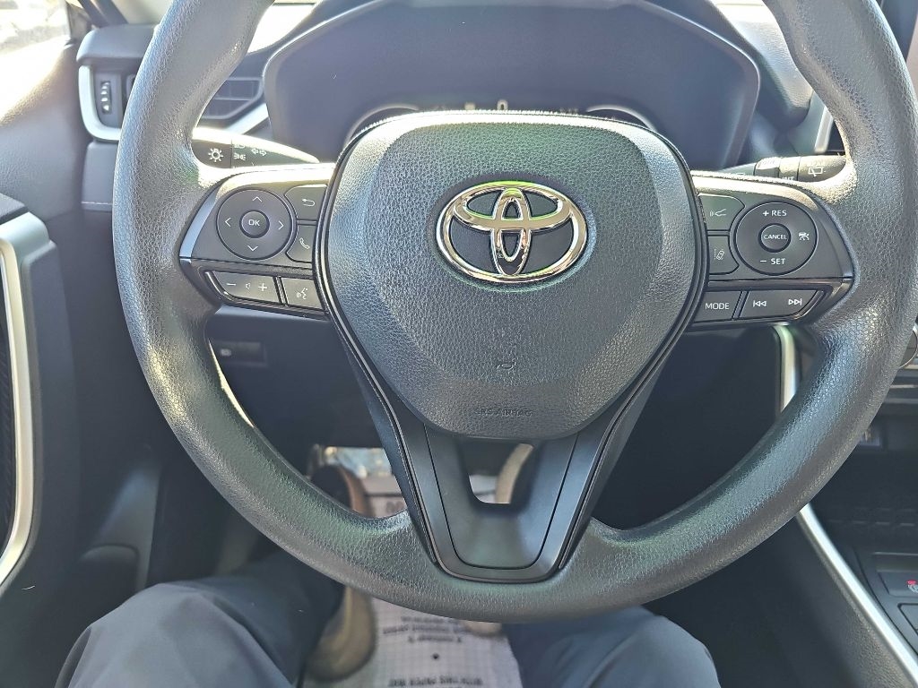 Toyota RAV4 XLE AWD (Natl) 2024