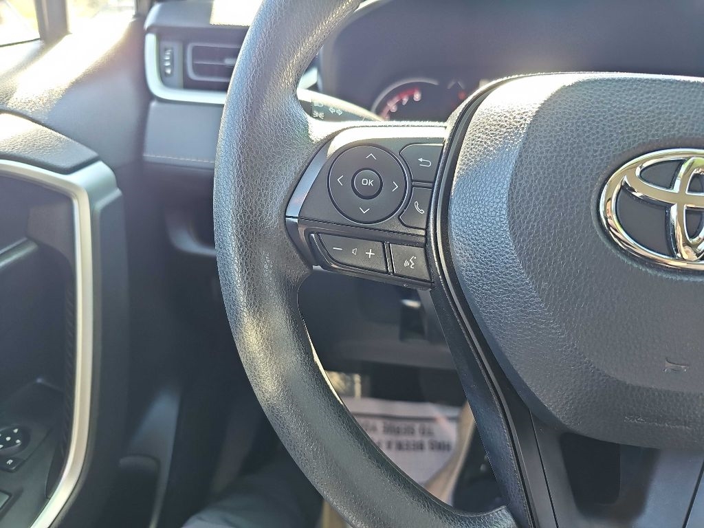 Toyota RAV4 XLE AWD (Natl) 2024