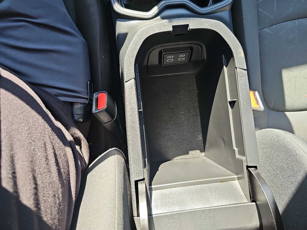 Toyota RAV4 XLE AWD (Natl) 2024