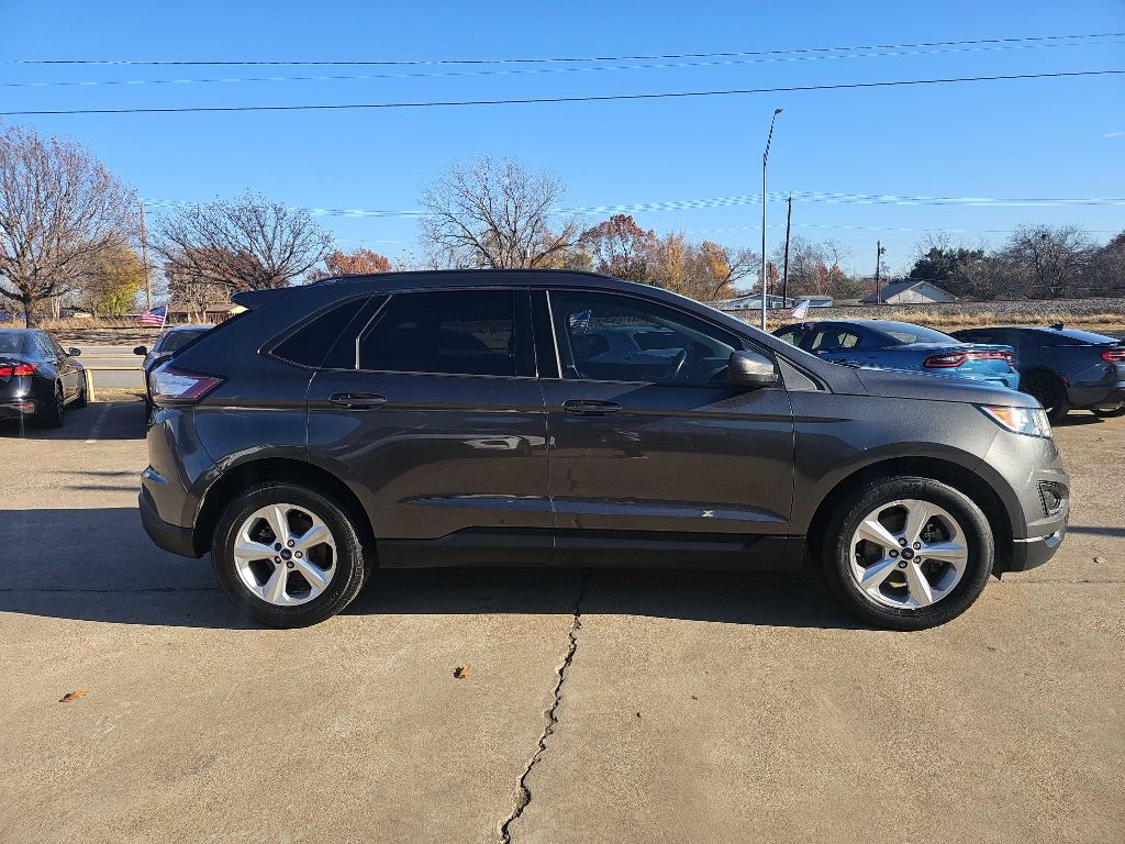 Ford Edge SE FWD 2018