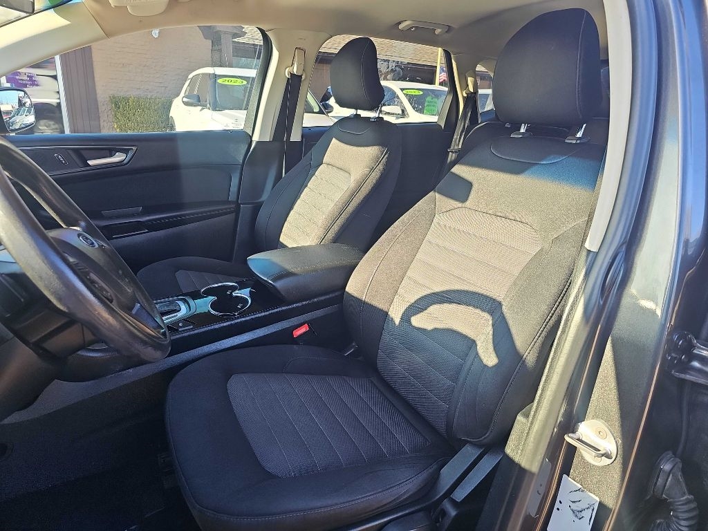 Ford Edge SE FWD 2018