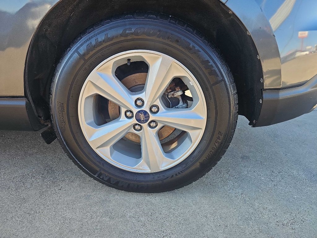 Ford Edge SE FWD 2018