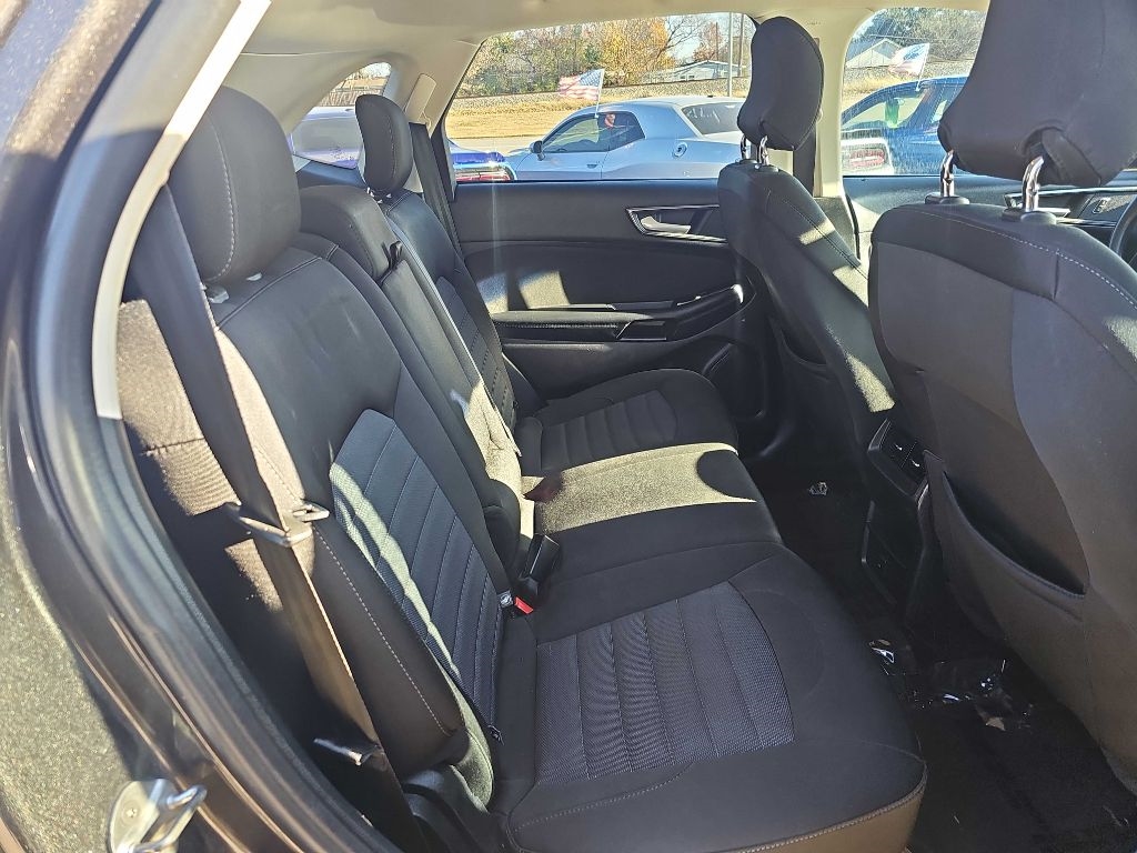 Ford Edge SE FWD 2018