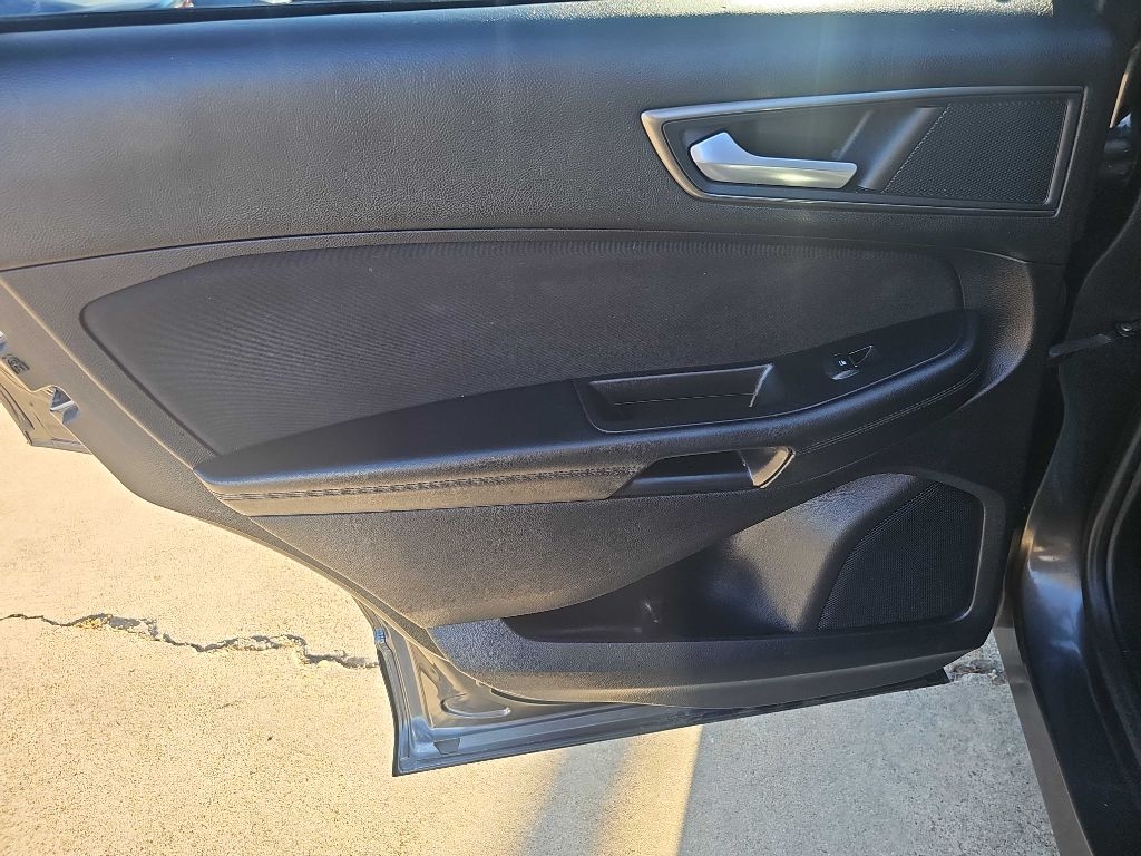 Ford Edge SE FWD 2018