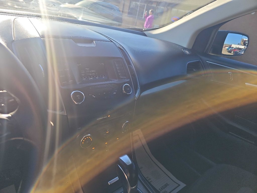 Ford Edge SE FWD 2018