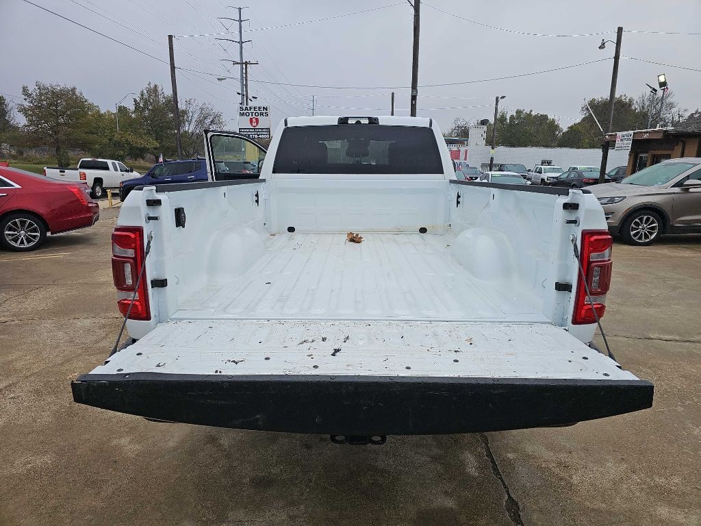 RAM 2500 Tradesman 4x2 Crew Cab 8' Box 2022