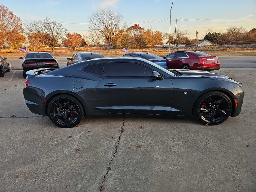 Chevrolet Camaro 2dr Cpe 1LT 2020