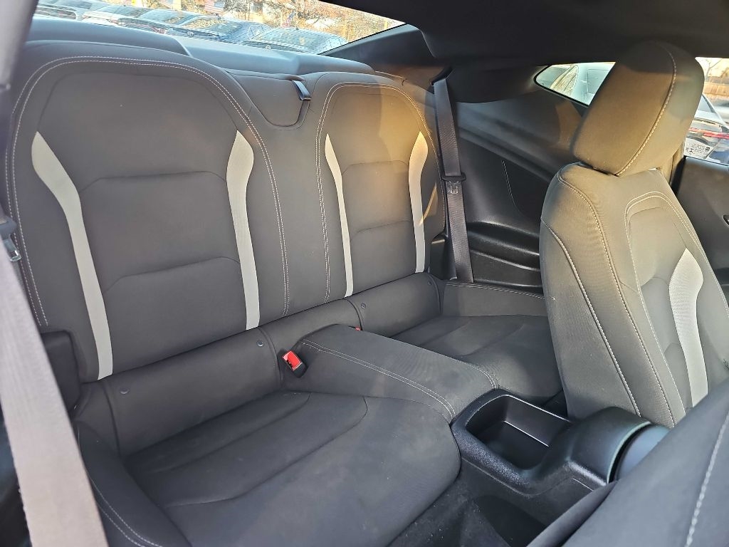 Chevrolet Camaro 2dr Cpe 1LT 2020