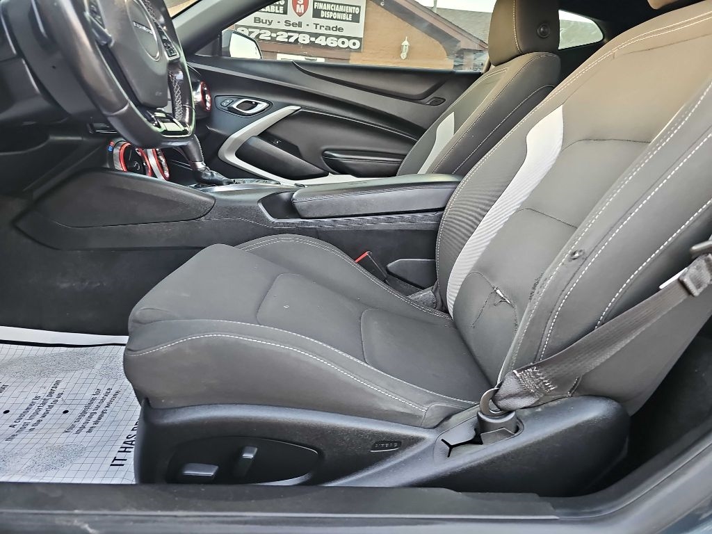 Chevrolet Camaro 2dr Cpe 1LT 2020