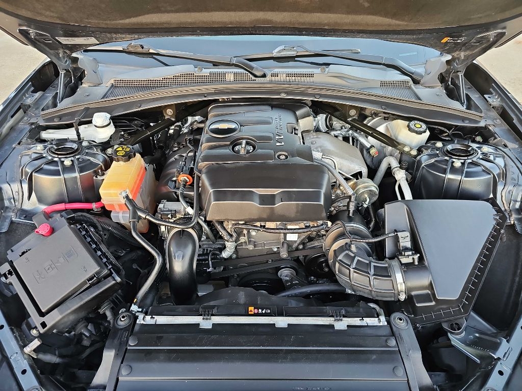 Chevrolet Camaro 2dr Cpe 1LT 2020