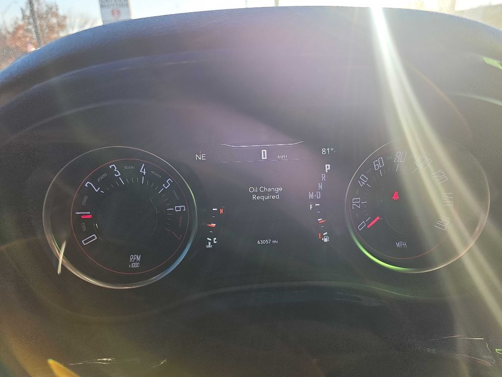 Dodge Challenger SXT RWD 2020