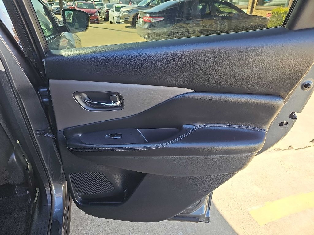 Nissan Murano FWD SV 2020