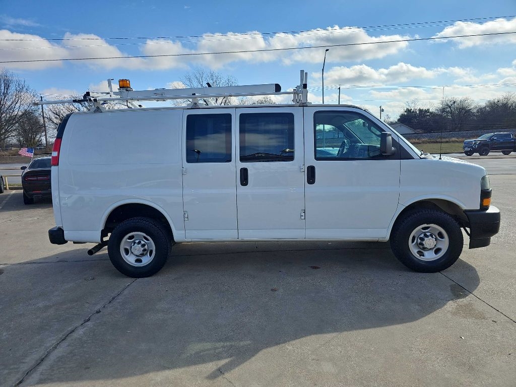 Chevrolet Express Cargo Van RWD 2500 135" 2019