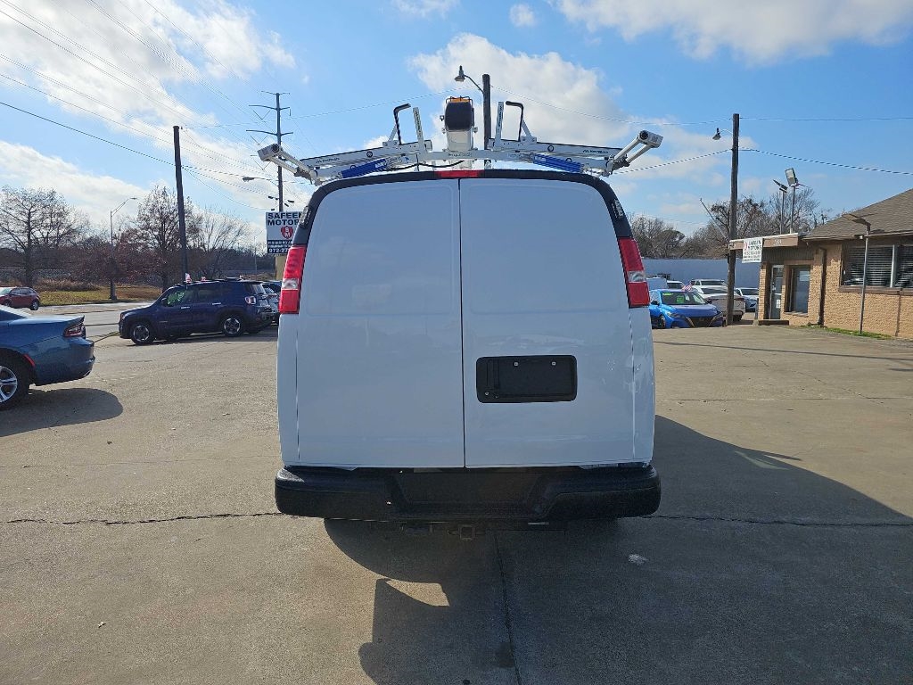 Chevrolet Express Cargo Van RWD 2500 135" 2019