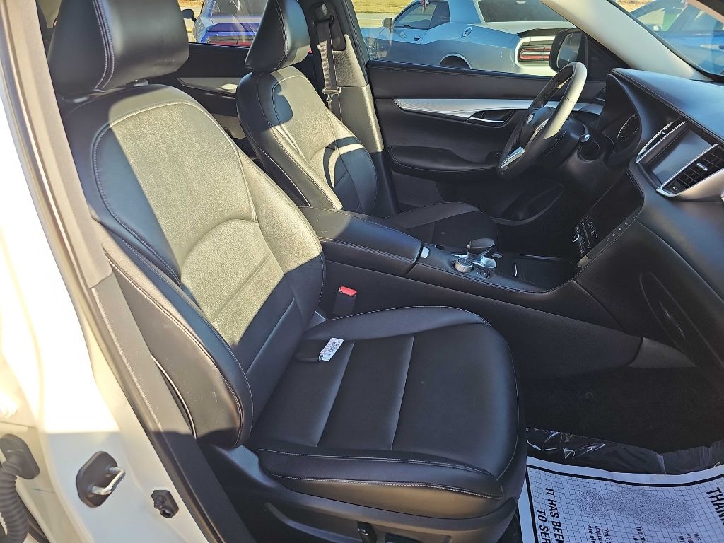 Infiniti QX50 LUXE FWD 2019