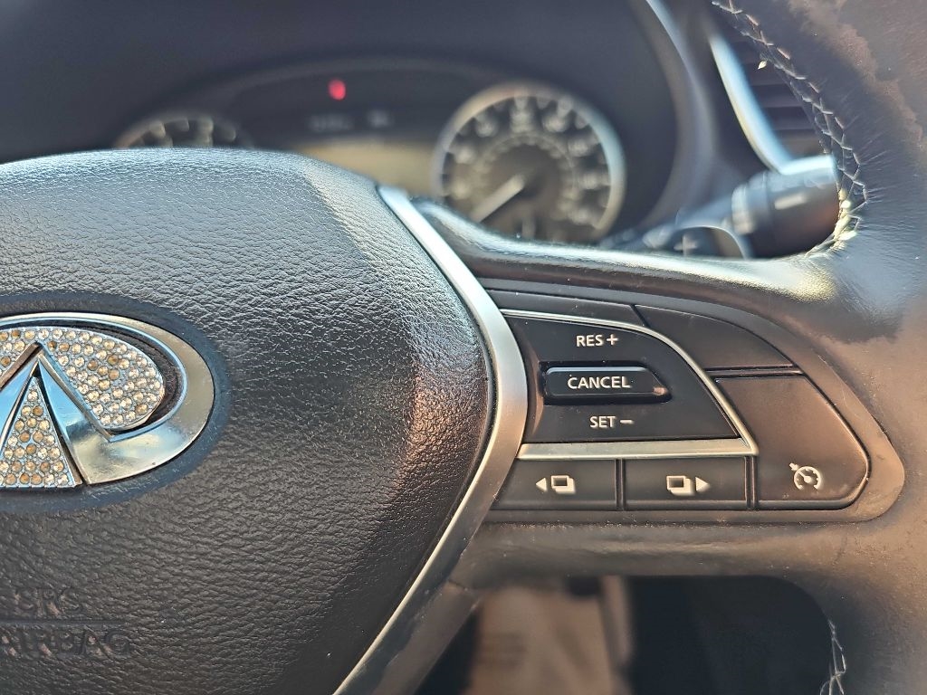 Infiniti QX50 LUXE FWD 2019