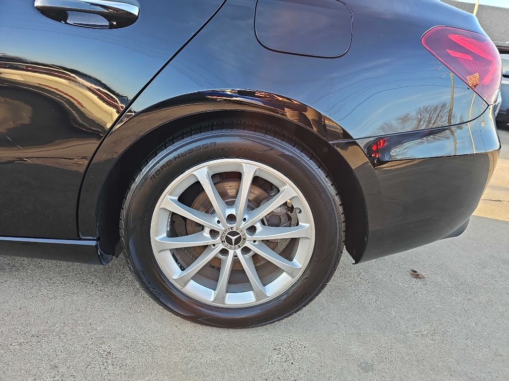 Mercedes-Benz A-Class A 220 Sedan 2021