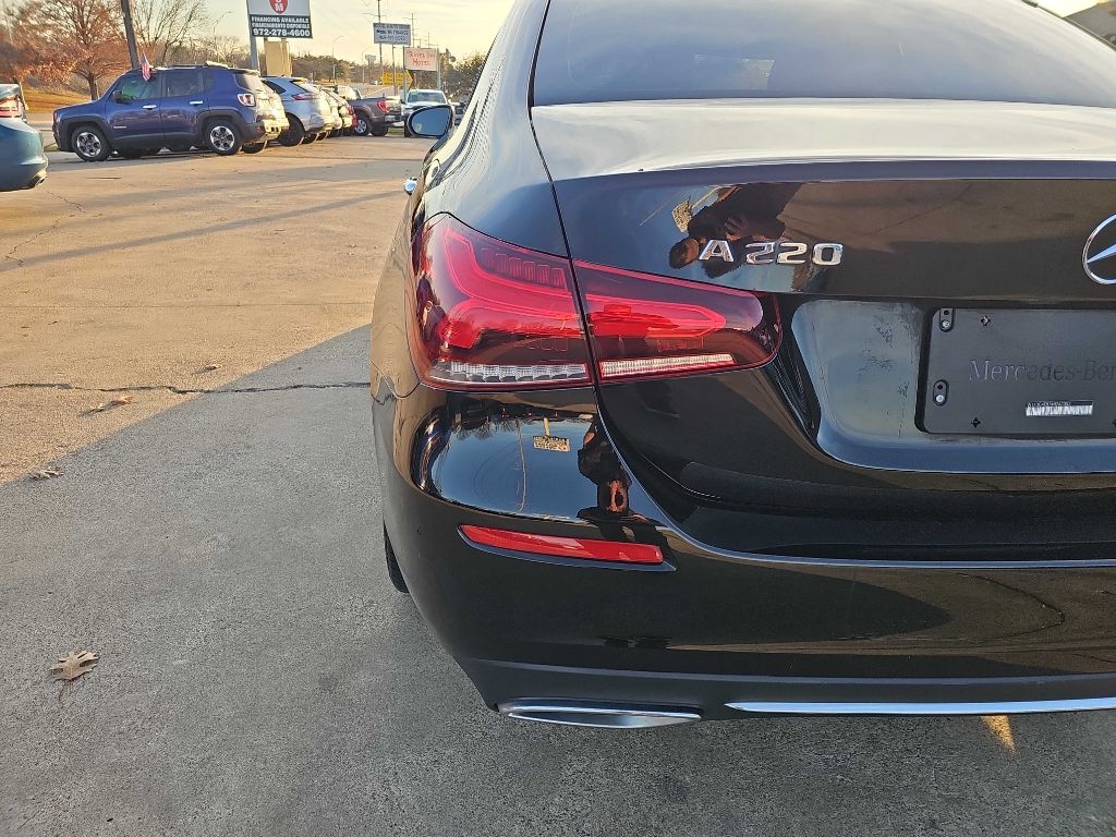 Mercedes-Benz A-Class A 220 Sedan 2021