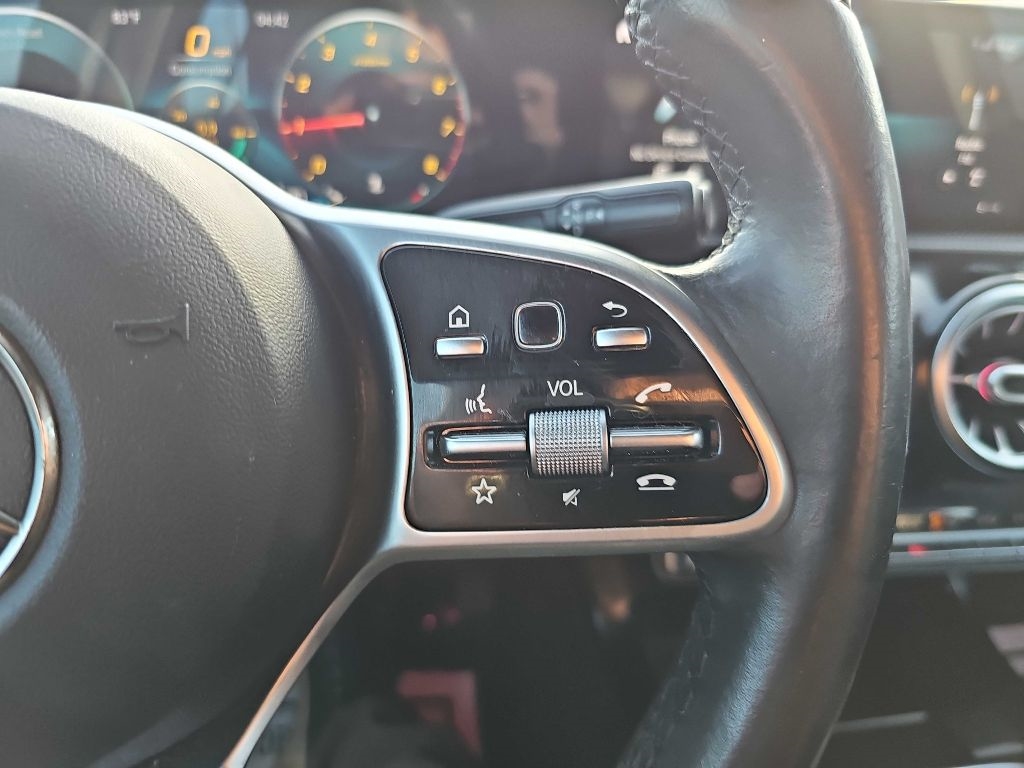 Mercedes-Benz A-Class A 220 Sedan 2021