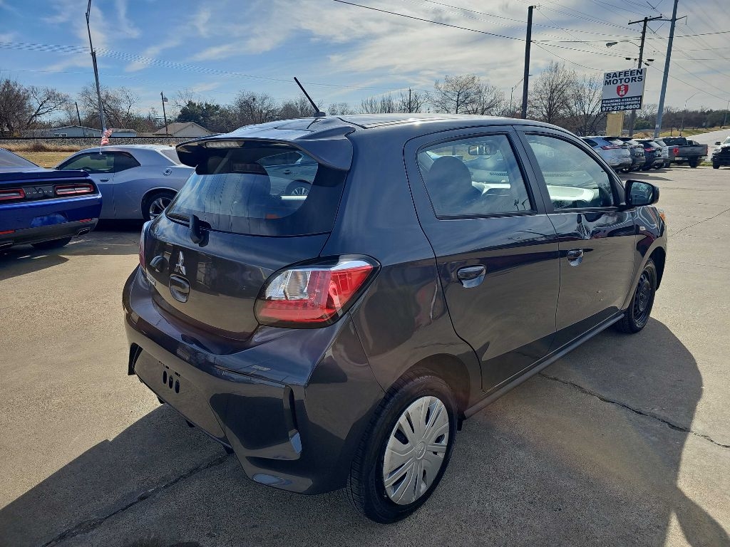 Mitsubishi Mirage ES CVT 2024