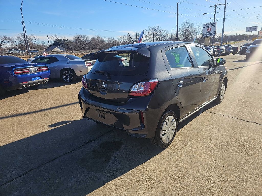 Mitsubishi Mirage ES CVT 2024