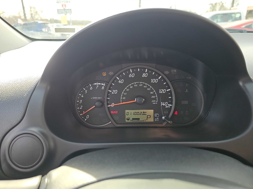 Mitsubishi Mirage ES CVT 2024