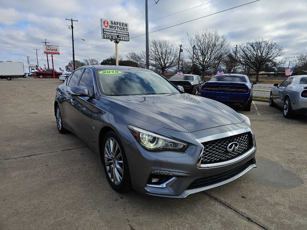 Infiniti Q50 3.0t LUXE AWD 2018