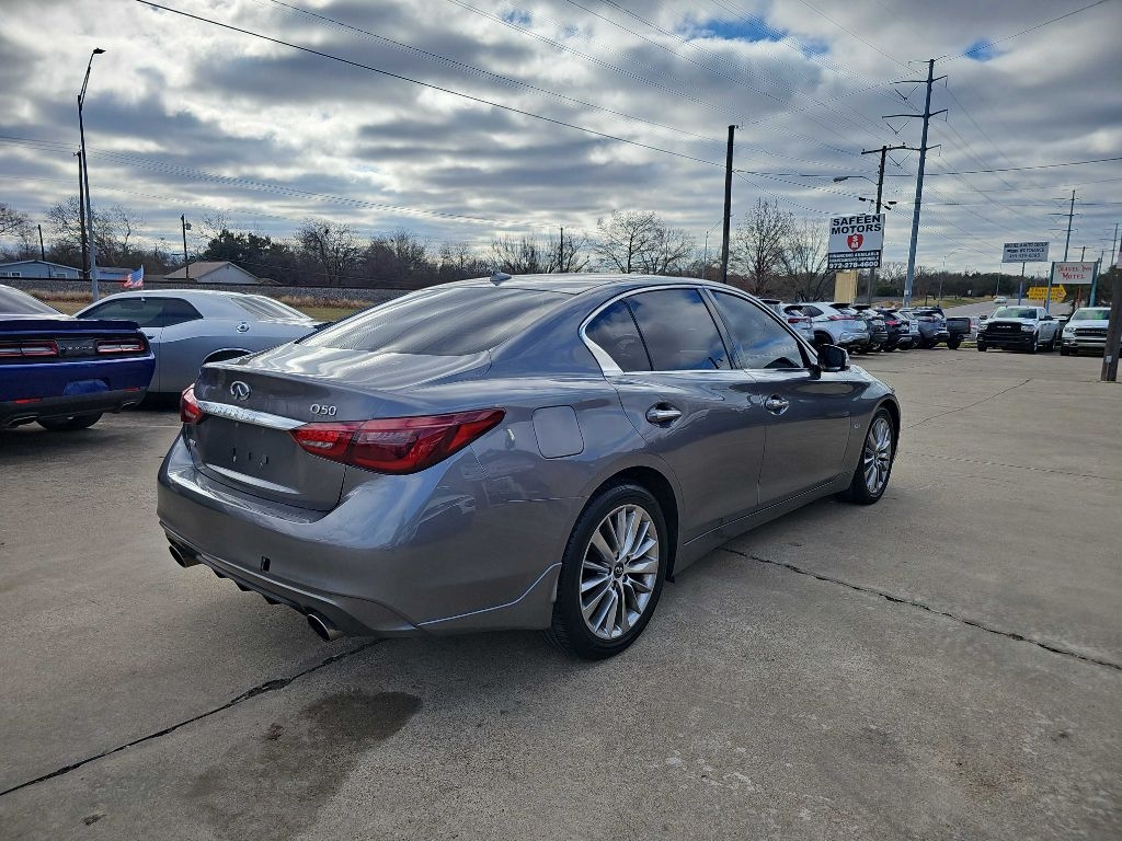 Infiniti Q50 3.0t LUXE AWD 2018