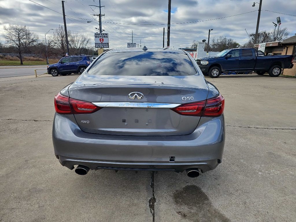 Infiniti Q50 3.0t LUXE AWD 2018