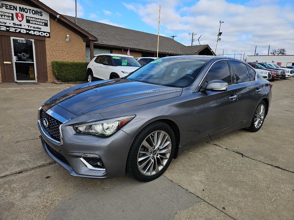Infiniti Q50 3.0t LUXE AWD 2018