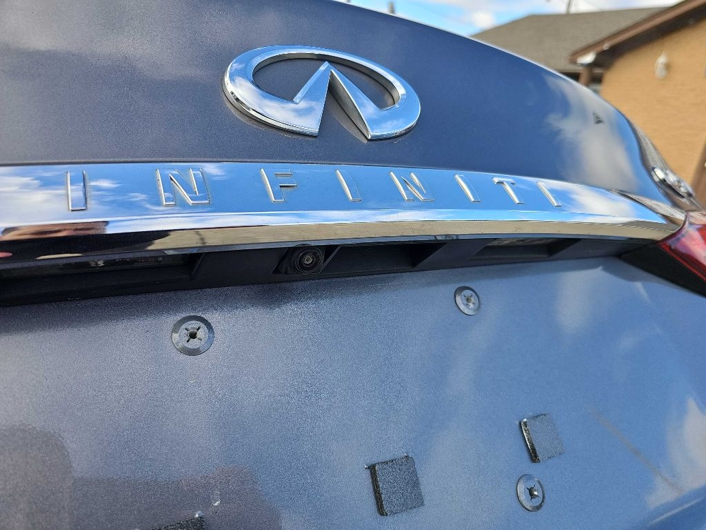 Infiniti Q50 3.0t LUXE AWD 2018