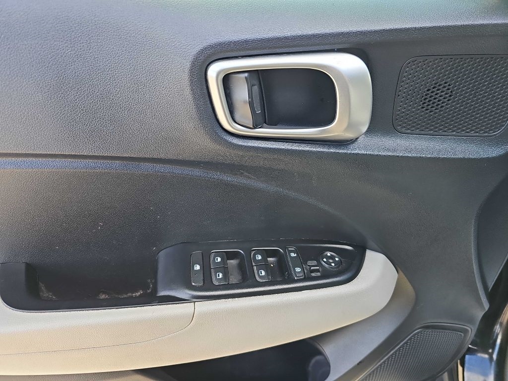 Hyundai Venue SEL IVT 2024