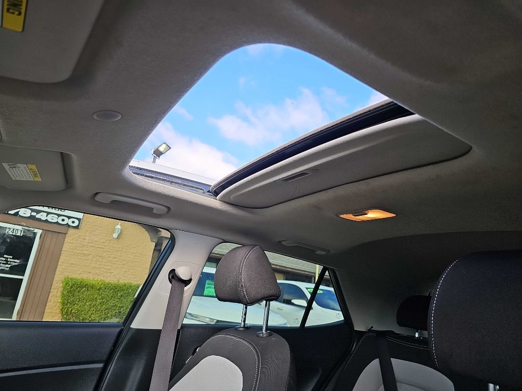 Hyundai Venue SEL IVT 2024