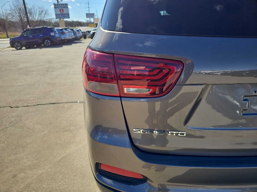 Kia Sorento LX FWD 2020